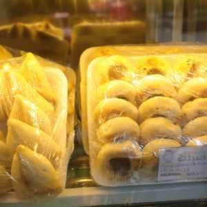 Bandeja esfihinha aberta e fechada